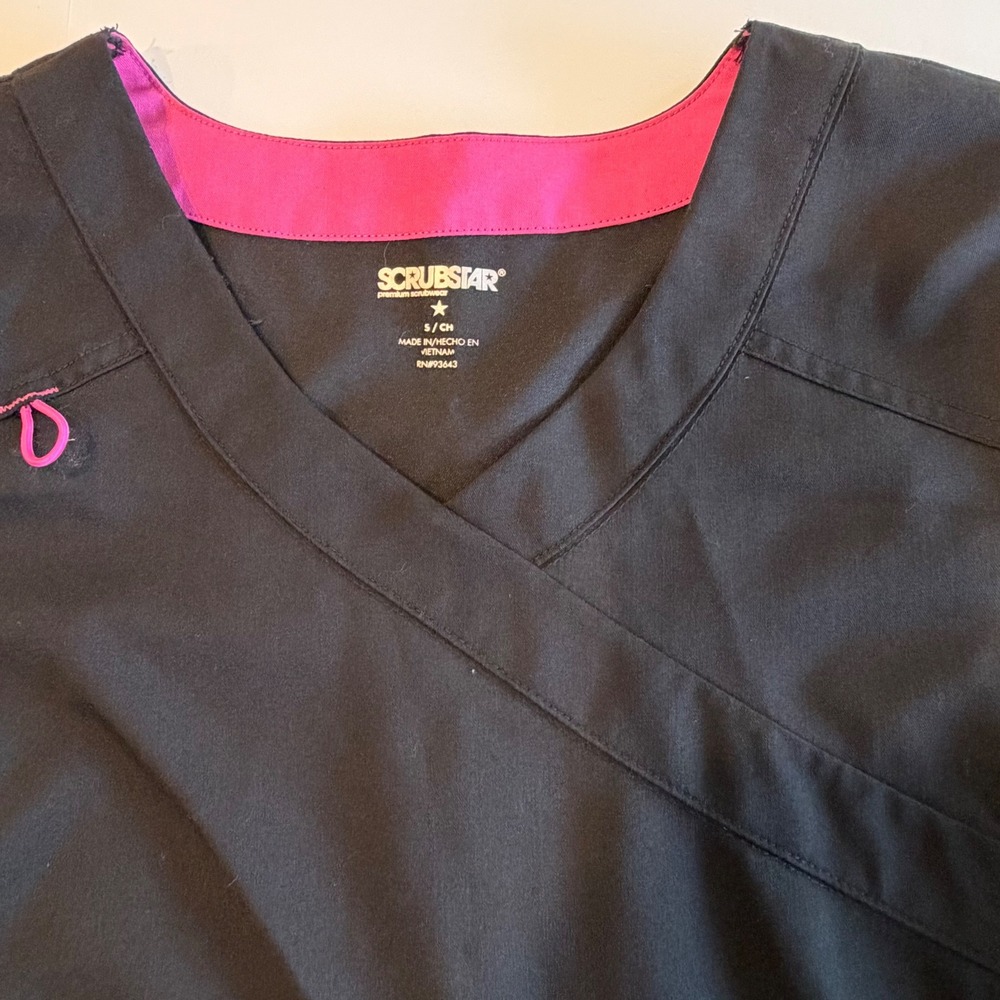 Lot of 6 Womens Scrub Tops Star Wars Greys Anatomy Cherokee Bundle S - Picture 10 of 12